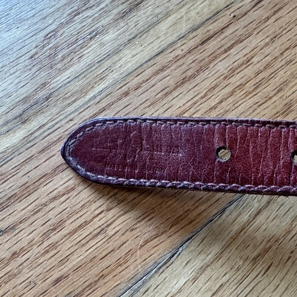 Bundle of Vintage Woven and Leather Belts - Picture 8 of 9